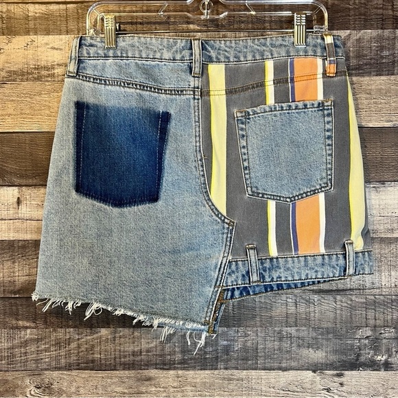 NWT Urban Outfitters UO BDG Asymmetrical Denim Raw Hem Patchwork Mini Skirt - Picture 2 of 6